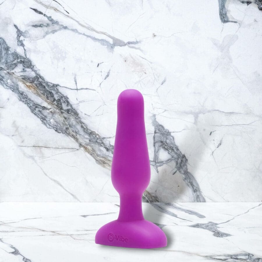 B- Vibe novice plug buttplug