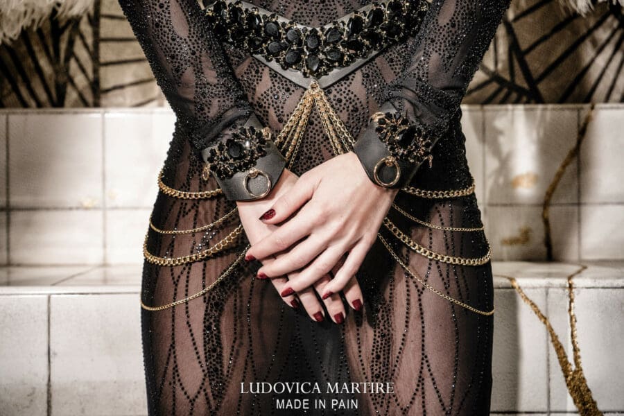 Ludovica Martire - Calypso Handboei Zwart