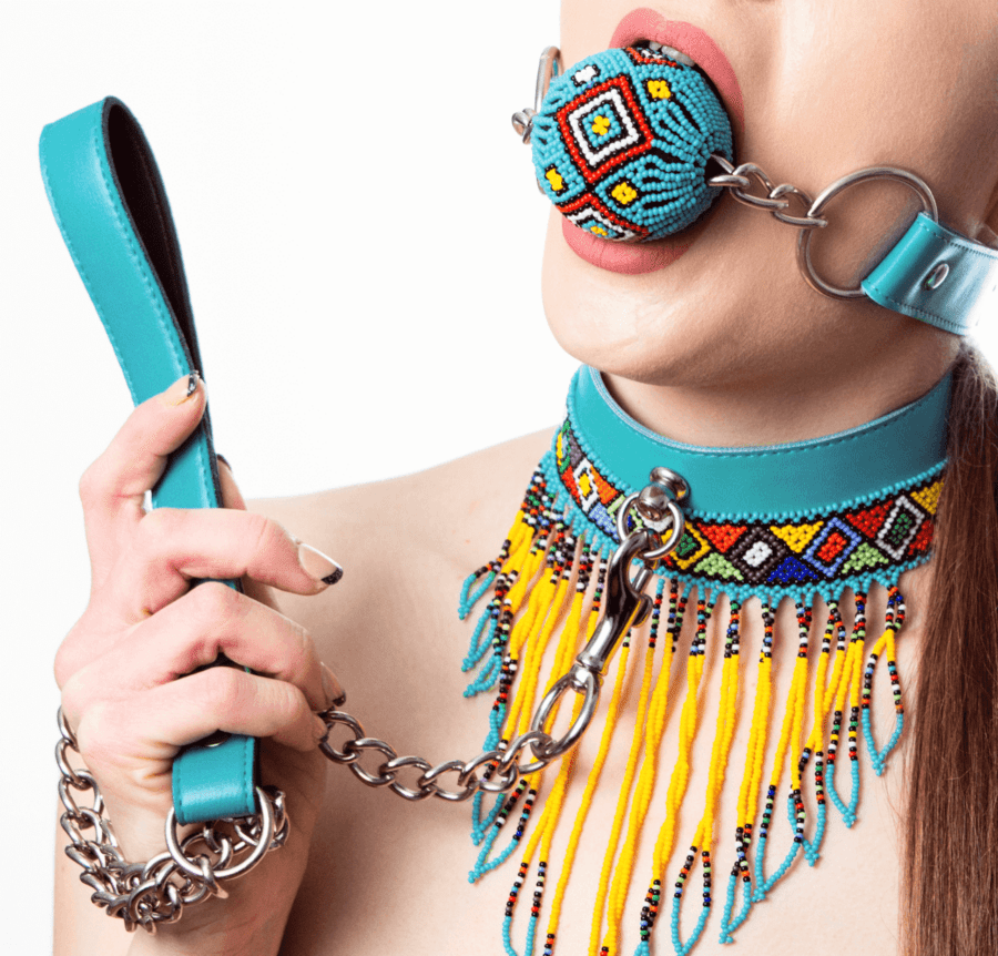Shiri Zinn Blauwe Halsband
