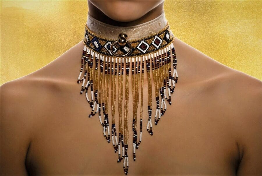 Shiri Zinn - Gouden Halsband